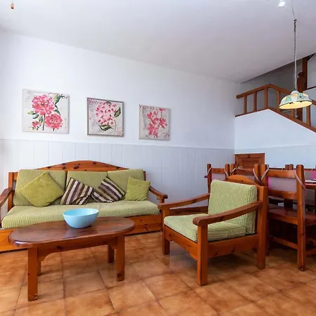 Parque Santiago Iii 68 - Three Bed Willa *